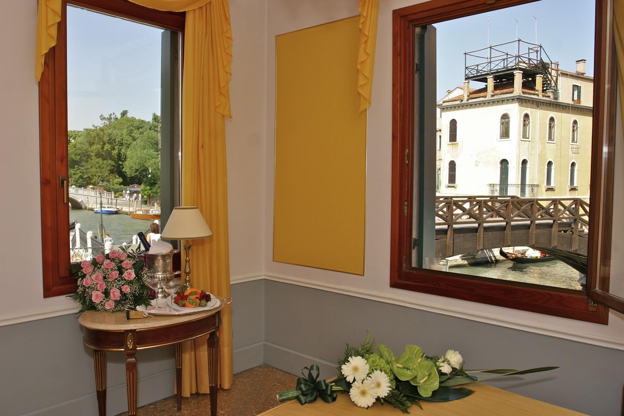 ונציה Hotel Arlecchino חדר תמונה